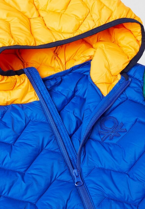 Куртка утепленная United Colors of Benetton