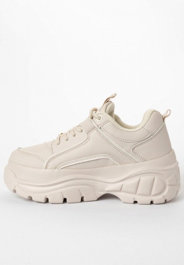 Кроссовки Tikkago