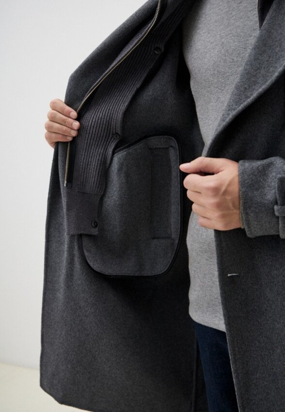 Пальто двубортное Qwentiny