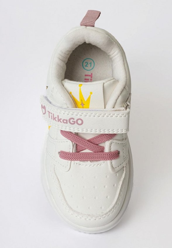 Кроссовки Tikkago