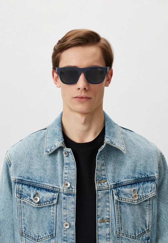 Очки солнцезащитные Armani Exchange