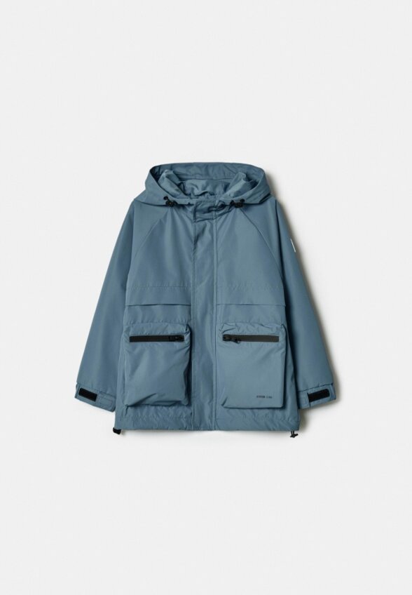 Ветровка с капюшоном для мальчиков