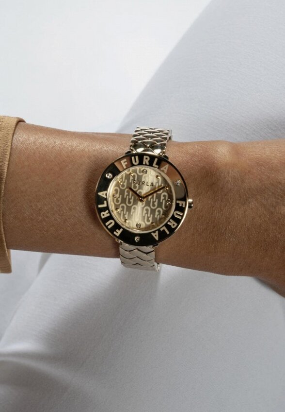 Часы Furla