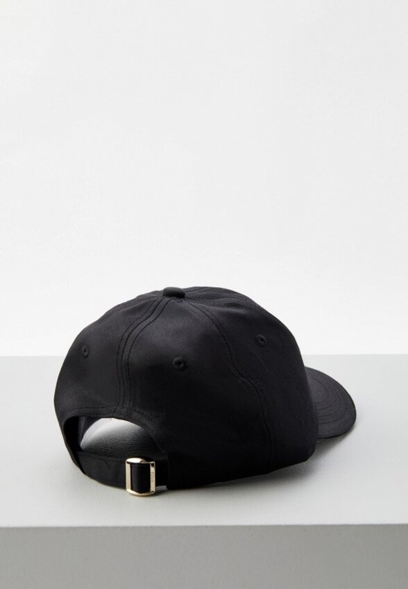 Бейсболка Boss