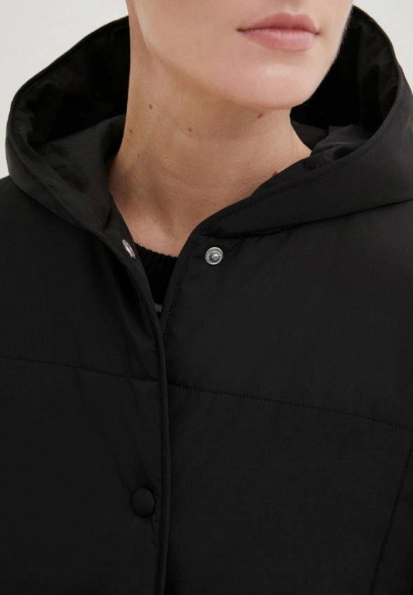 Куртка утепленная Finn Flare