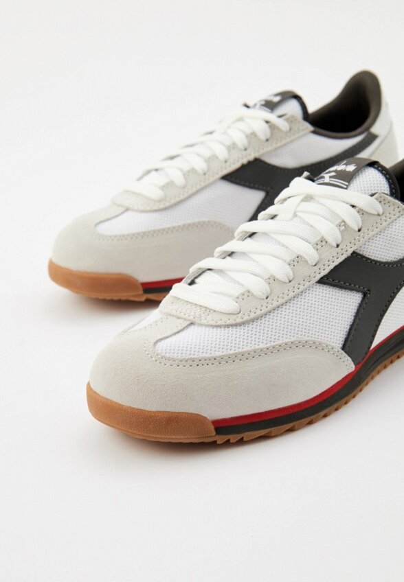 Кроссовки Diadora