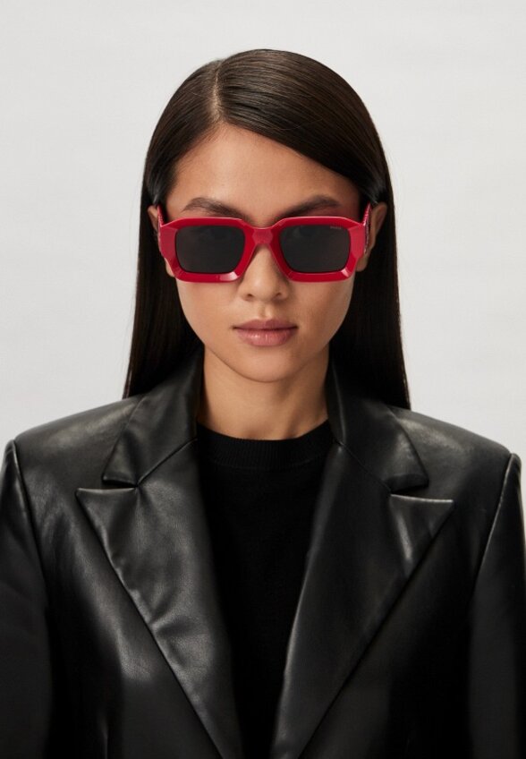 Очки солнцезащитные Hugo