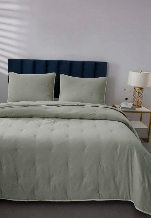 Комплект с покрывалом Sofi De Marko