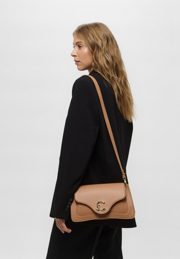 Сумка Coccinelle