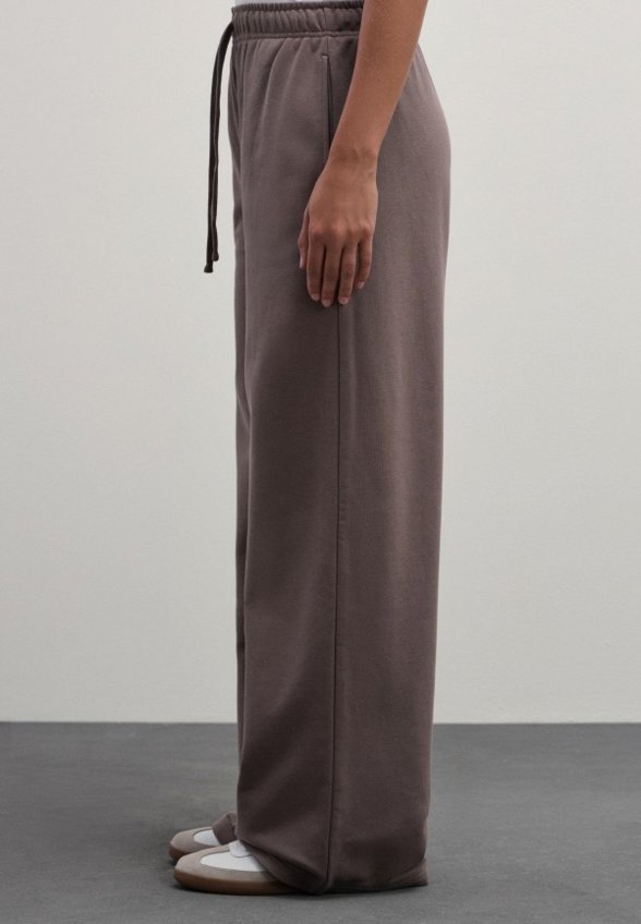 Брюки спортивные Zarina