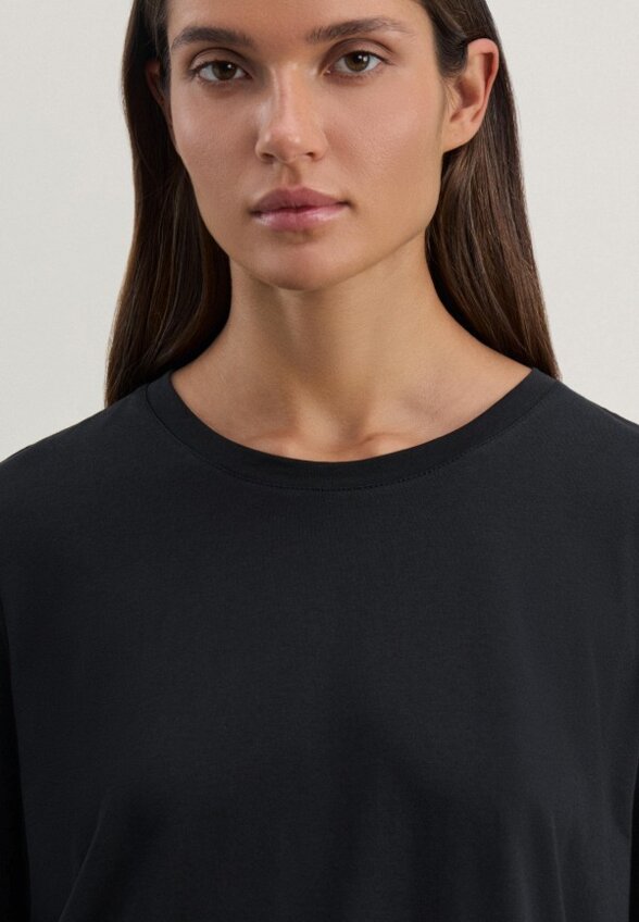 Футболка Zarina