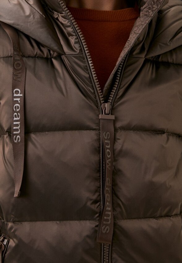 Пуховик Снежная Королева