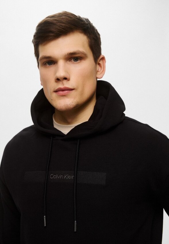 Худи Calvin Klein