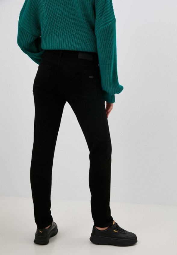 Джинсы Mossmore