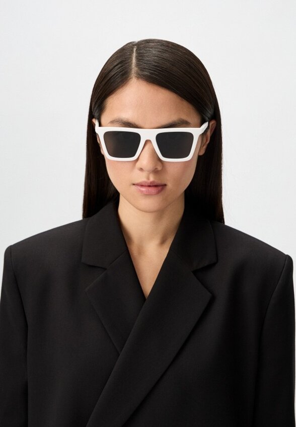 Очки солнцезащитные Versace