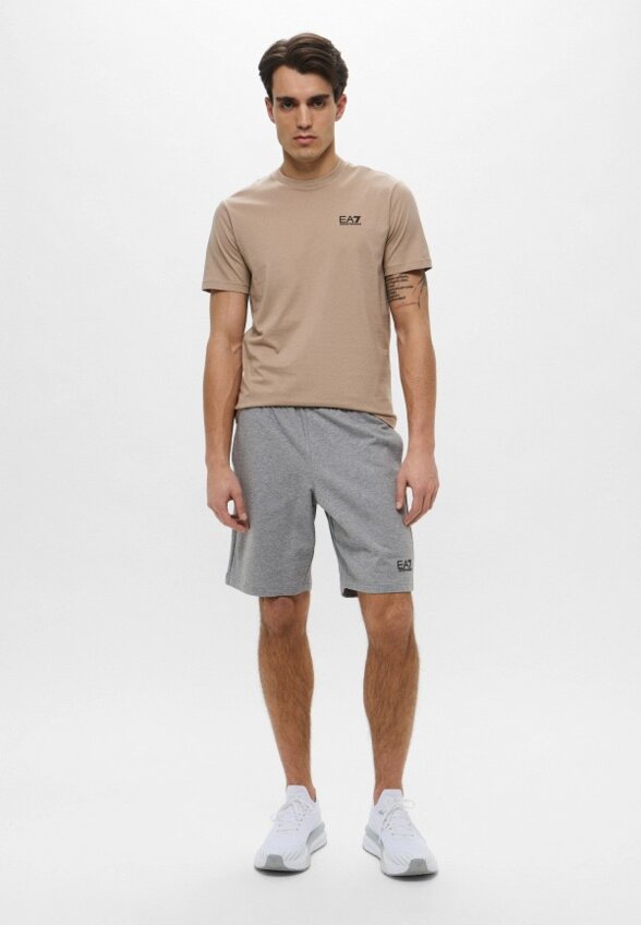 Футболка EA7