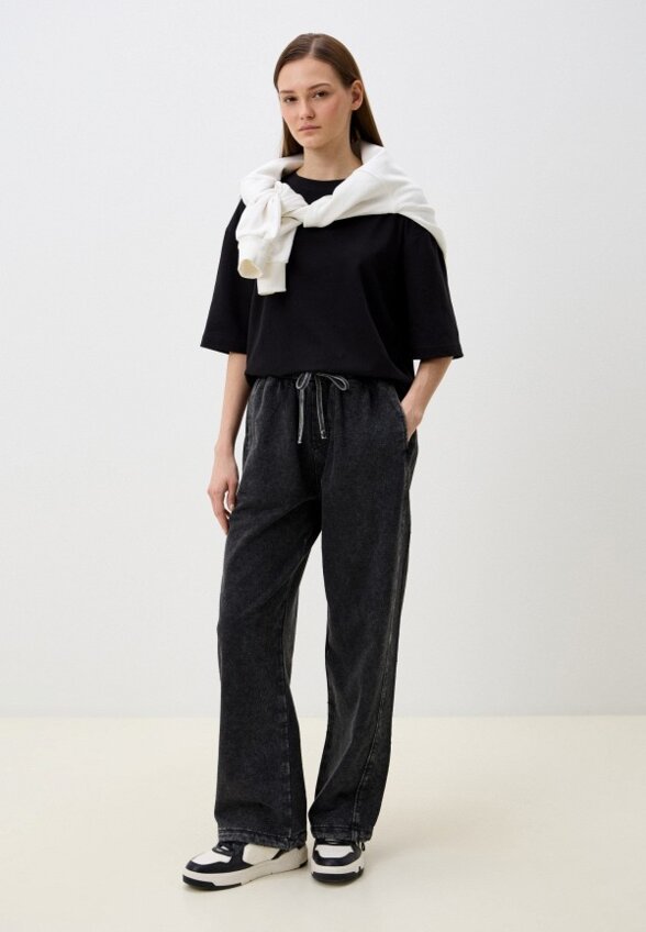 Брюки спортивные Bad Queen