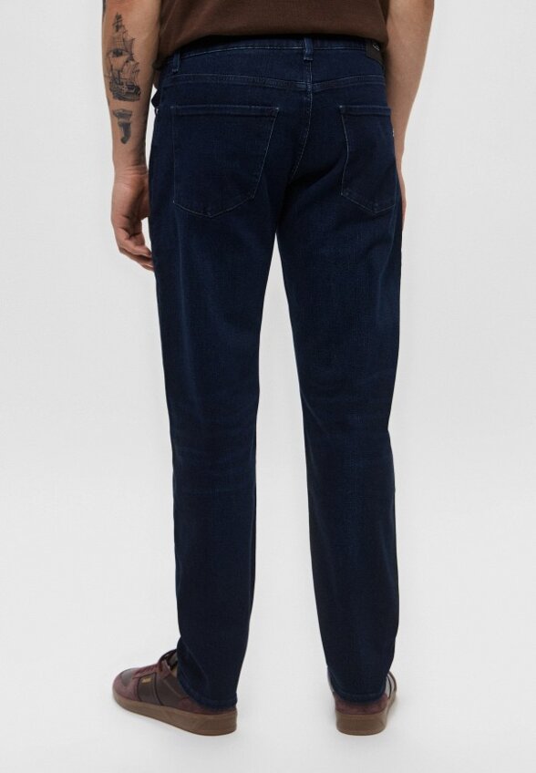 Джинсы Boss