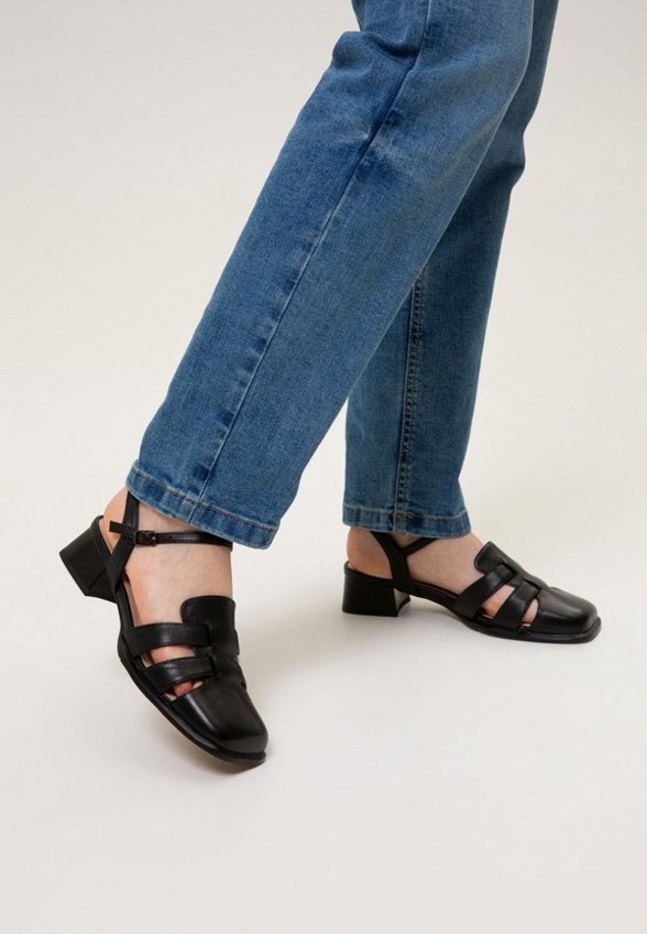 Туфли Federica Rodari