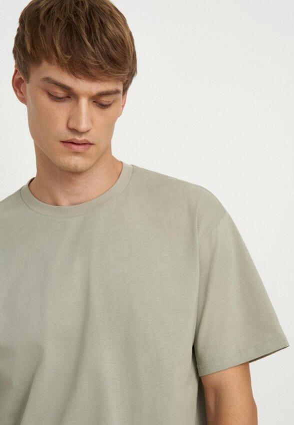 Футболка Finn Flare