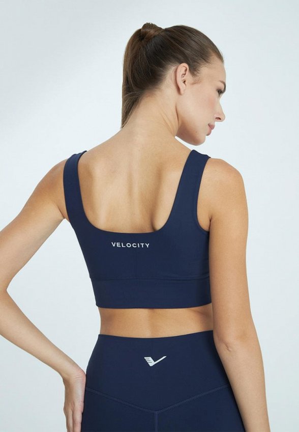 Топ спортивный Velocity