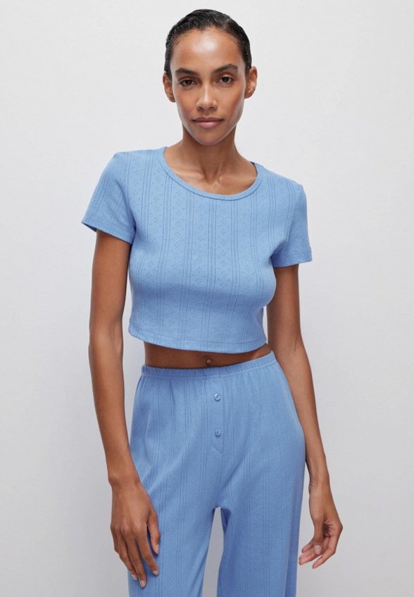 Футболка belle you