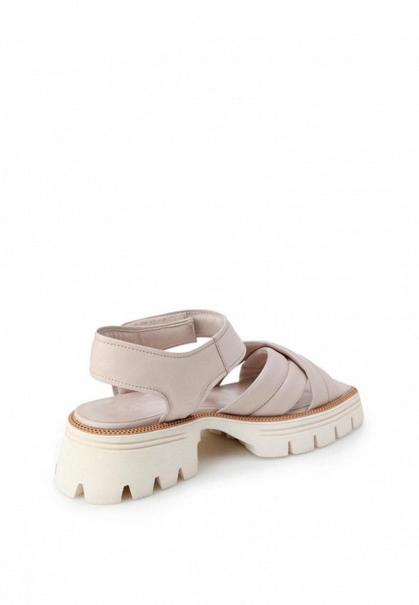 Босоножки Tucino