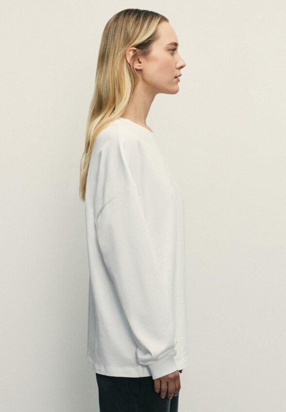 Свитшот Zarina