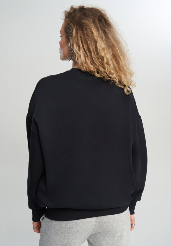 Свитшот женский оверсайз Under Armour Rival Flc OS Varsity Crew, Черный