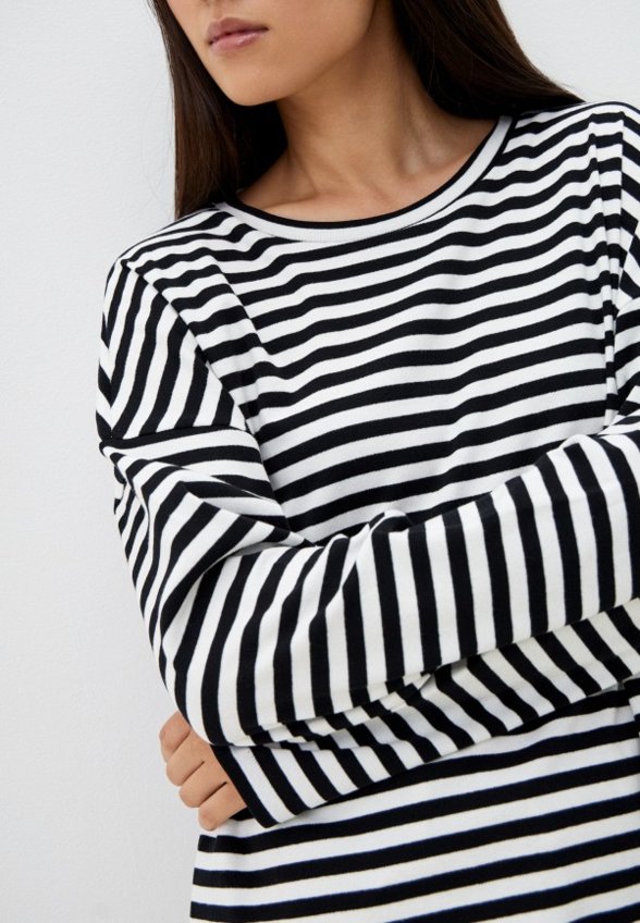 Лонгслив Bad Queen