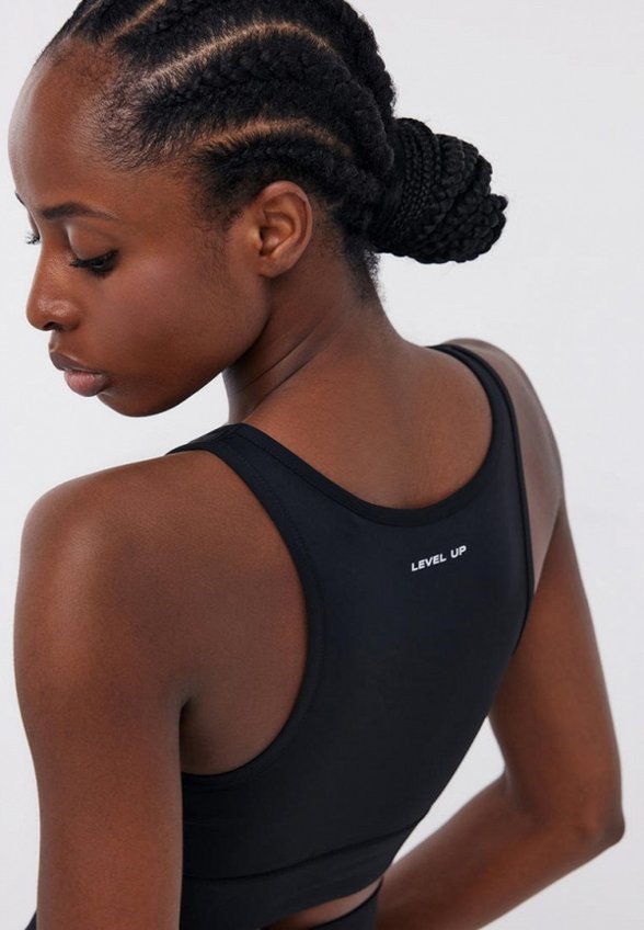 Топ спортивный Baon