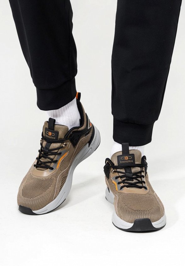 Кроссовки Baasploa