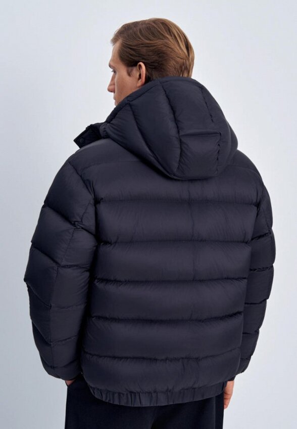 Пуховик Finn Flare