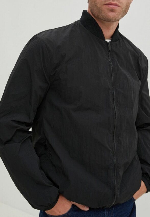 Ветровка Finn Flare