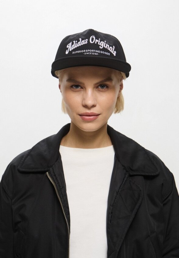 Бейсболка adidas Originals