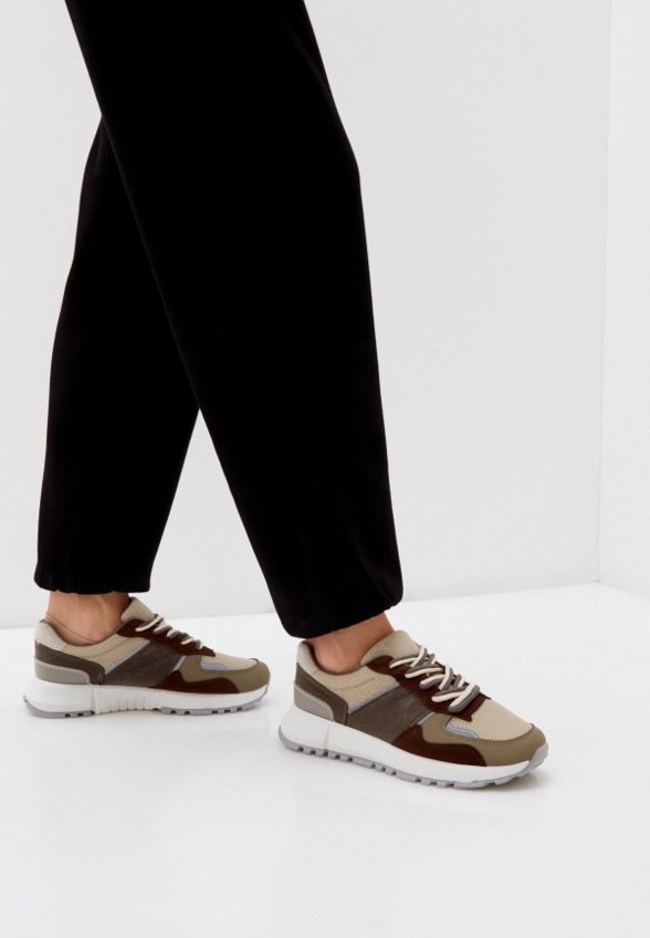 Кроссовки Escan