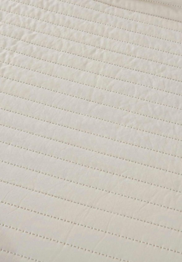 Комплект с покрывалом Sofi De Marko