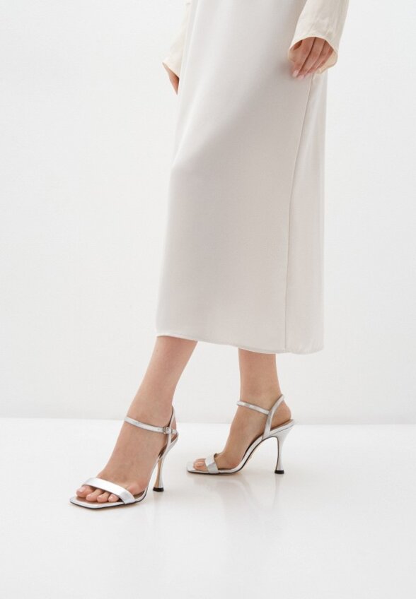 Босоножки Basconi