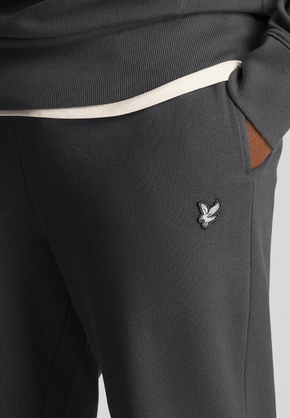 Брюки спортивные Lyle & Scott