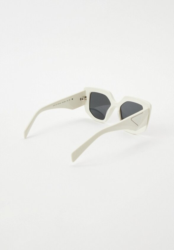 Очки солнцезащитные Prada