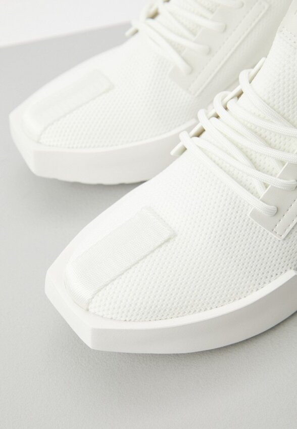 Кроссовки United Nude