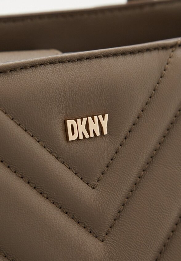 Сумка и брелок DKNY