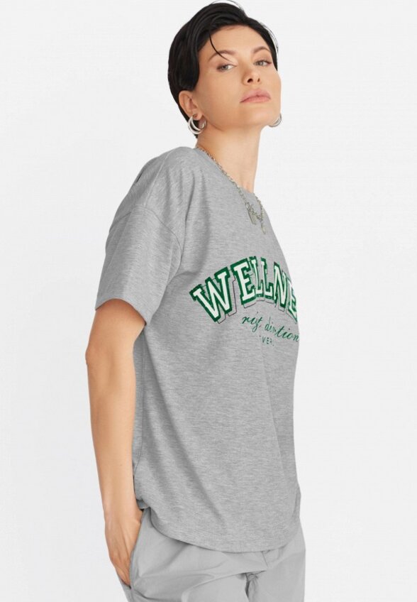 Футболка Neverlate