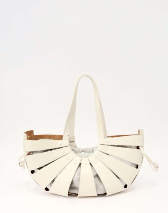 Bottega Veneta Shell женщинам