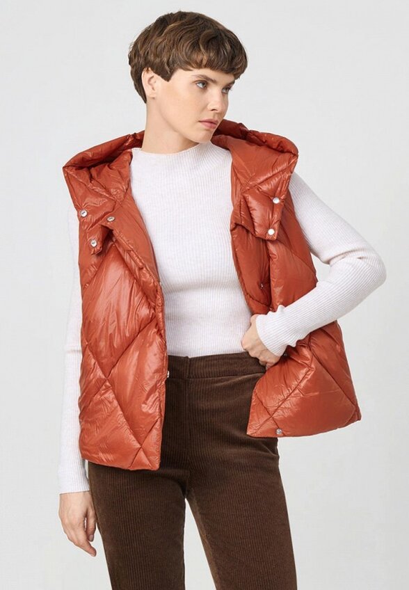 Жилет стеганый Baon