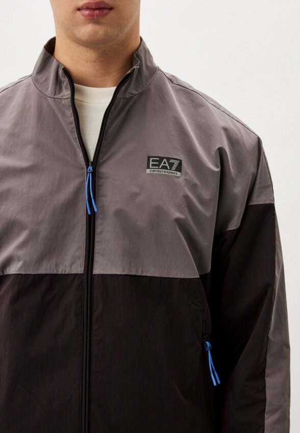 Костюм спортивный EA7