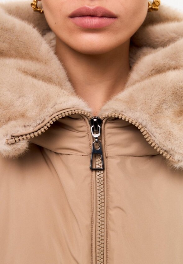 Пуховик Noele Boutique