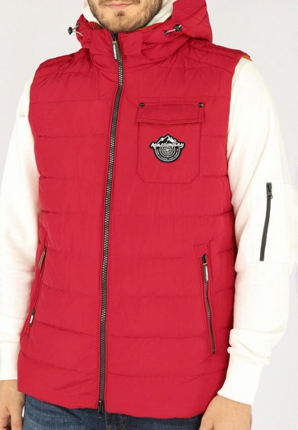 Жилет утепленный A Passion Play