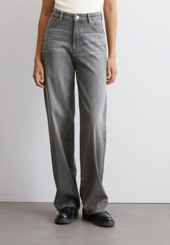 Джинсы Marc O'Polo