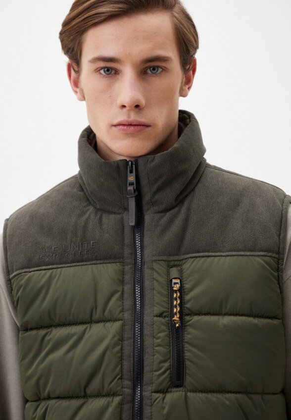 Жилет Camel active